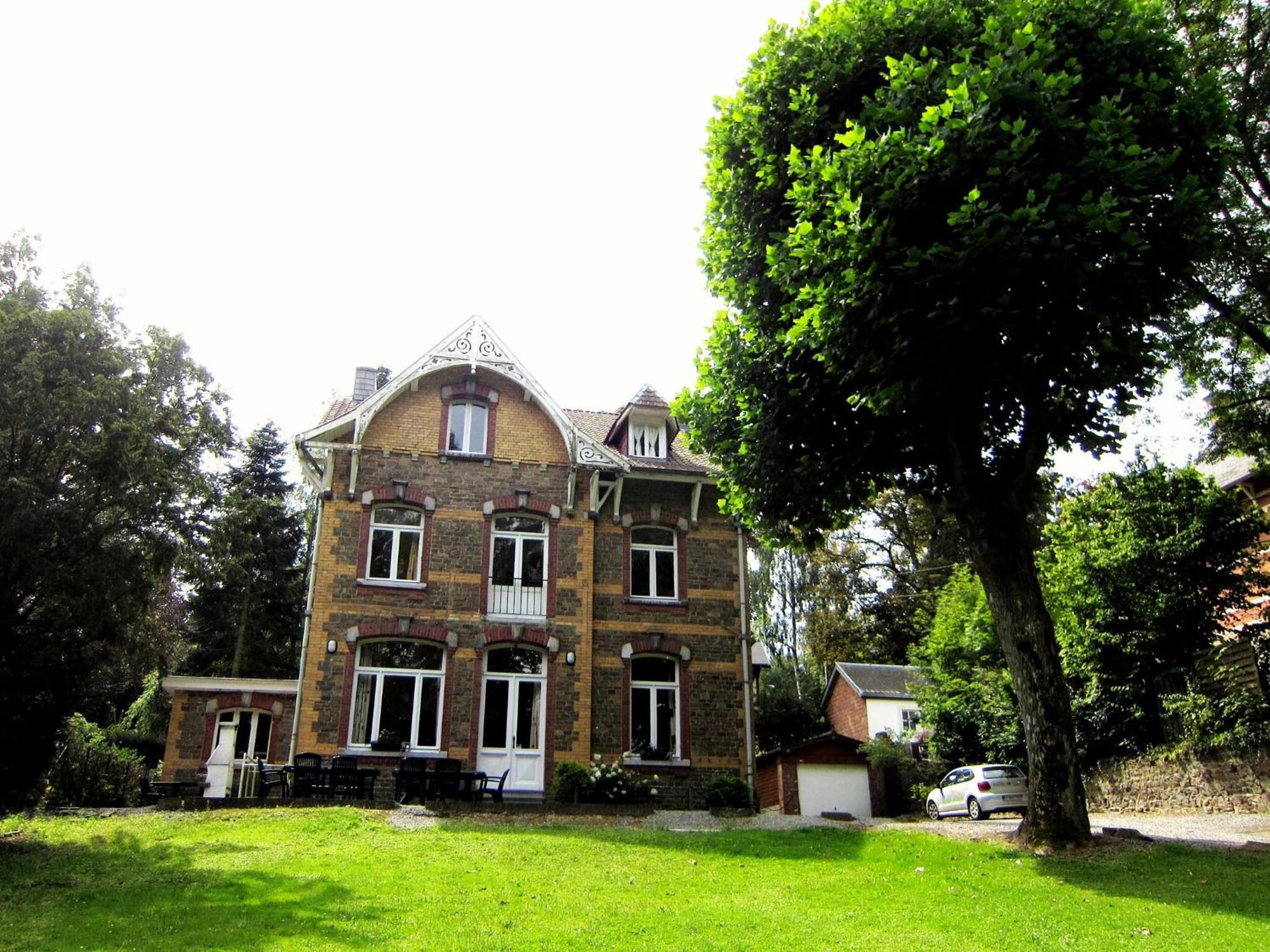 Heritage Villa In Spa With Garden Bagian luar foto